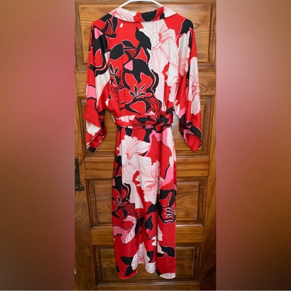 NWOT Zara Floral Kimono Maxi Dress, Medium - Picture 7 of 13